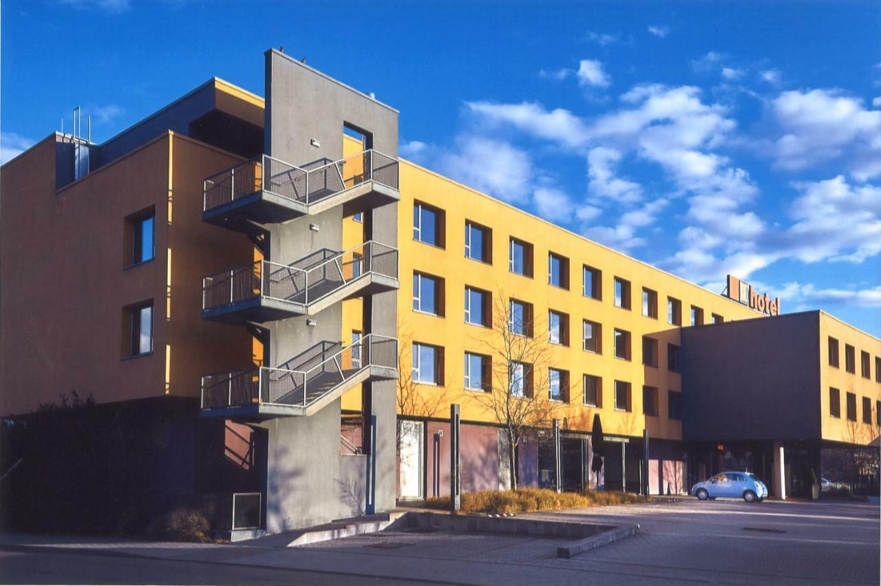 Kult Hotel Ingolstadt Eksteriør bilde